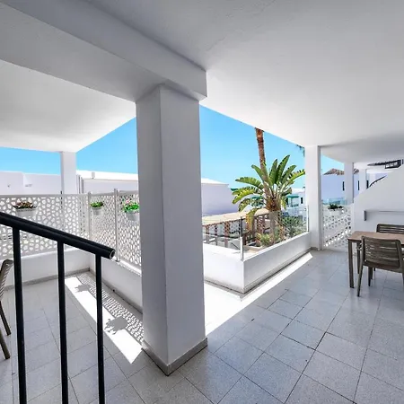 度假居 Refugio Volcanico 卡门港